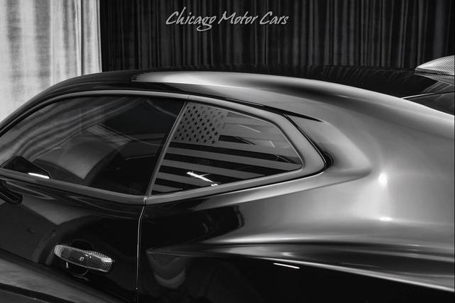 Photo of 2019 Black Chevrolet Camaro