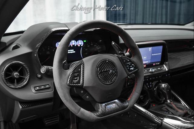 Photo of 2019 Black Chevrolet Camaro