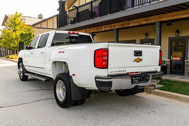 Photo of 2015 Summit White Chevrolet Silverado 3500