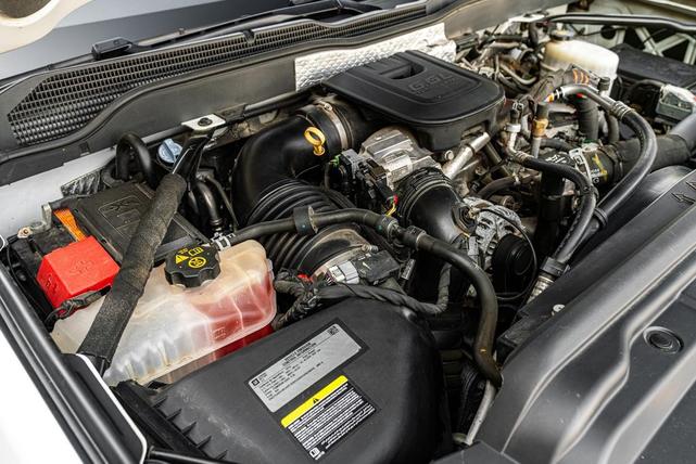 Photo of 2015 Summit White Chevrolet Silverado 3500