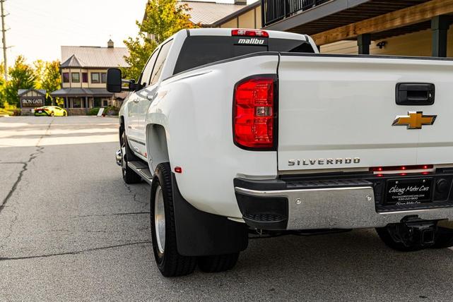 Photo of 2015 Summit White Chevrolet Silverado 3500