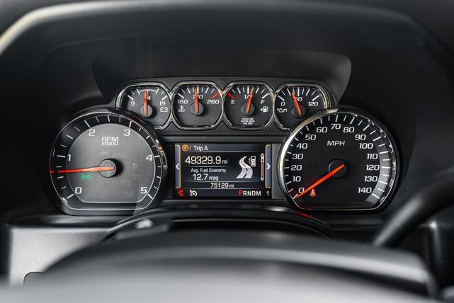 Photo of 2015 Summit White Chevrolet Silverado 3500