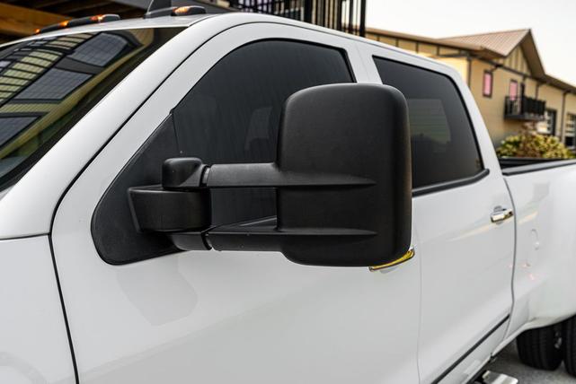 Photo of 2015 Summit White Chevrolet Silverado 3500