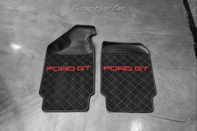 Photo of 2005 Mark IV Red Clearcoat Ford GT