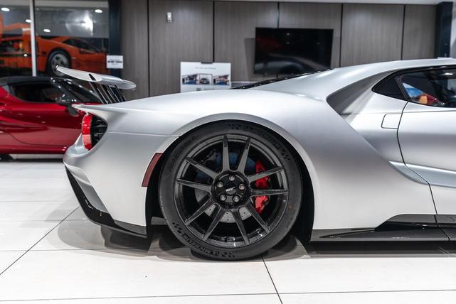 Photo of 2019 Ingot Silver Ford GT