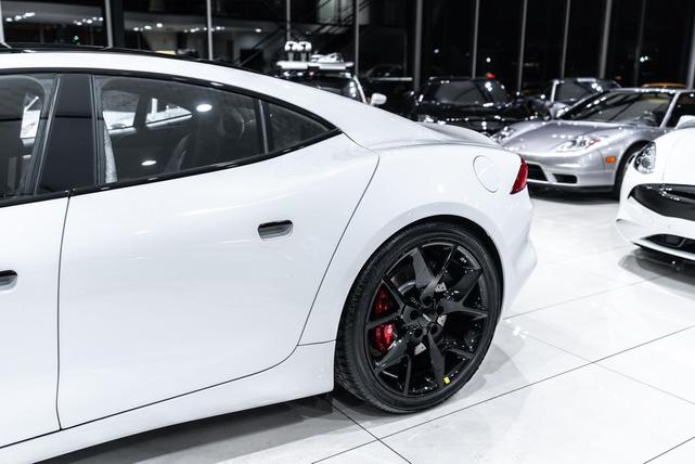 Photo of 2025 Surf White Karma Revero