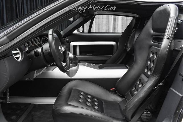 Photo of 2005 Centennial White Clearcoat Ford GT