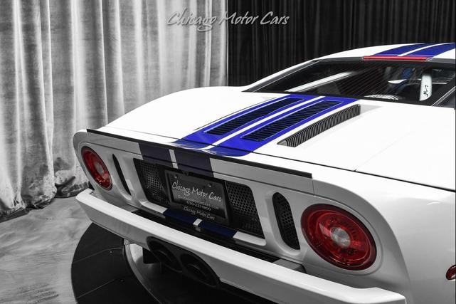 Photo of 2005 Centennial White Clearcoat Ford GT