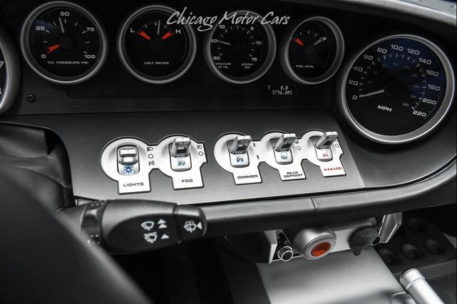 Photo of 2005 Centennial White Clearcoat Ford GT