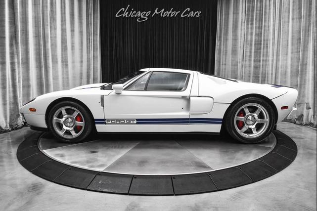 Photo of 2005 Centennial White Clearcoat Ford GT