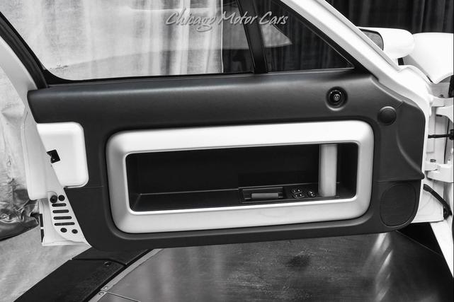 Photo of 2005 Centennial White Clearcoat Ford GT