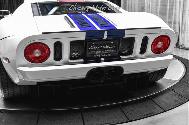 Photo of 2005 Centennial White Clearcoat Ford GT