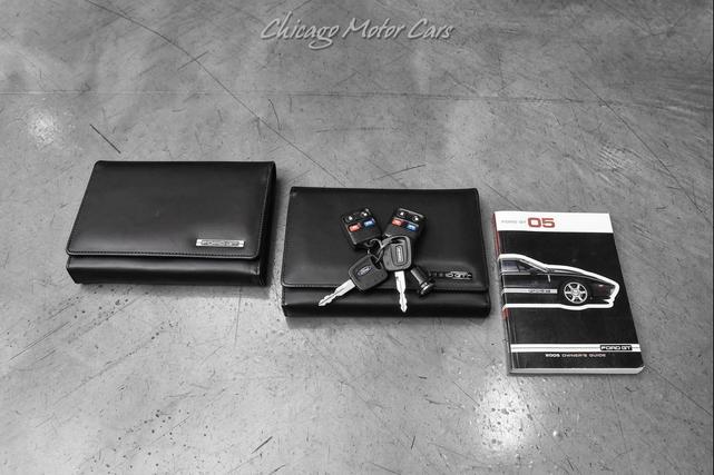 Photo of 2005 Centennial White Clearcoat Ford GT