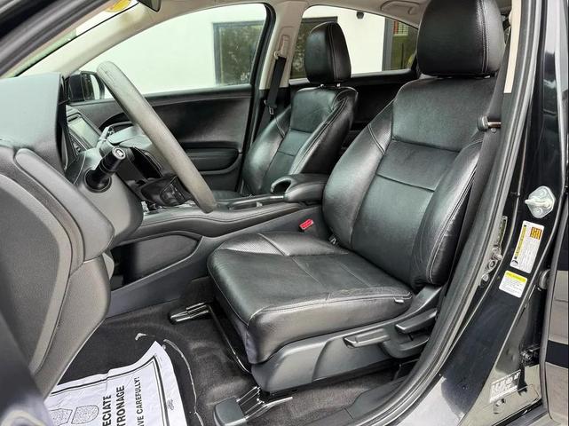 Photo of 2016 Crystal Black Pearl Honda HR-V