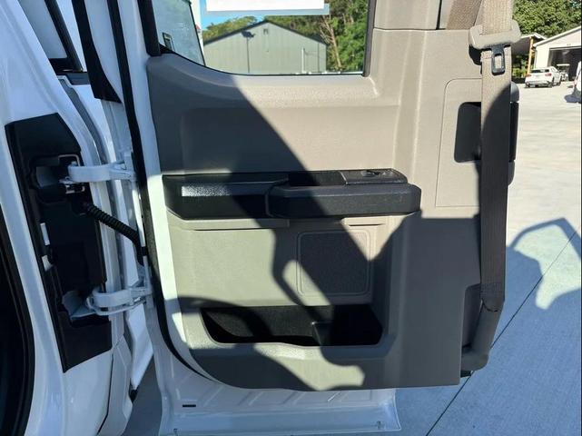 Photo of 2020 Oxford White Ford F-150