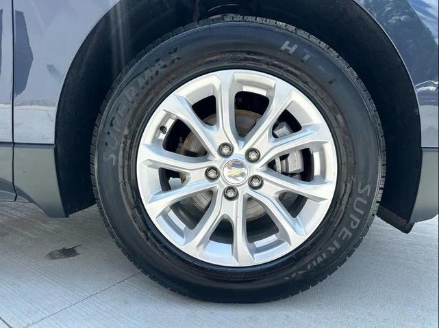 Photo of 2018 Storm Blue Metallic Chevrolet Equinox