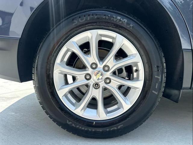 Photo of 2018 Storm Blue Metallic Chevrolet Equinox