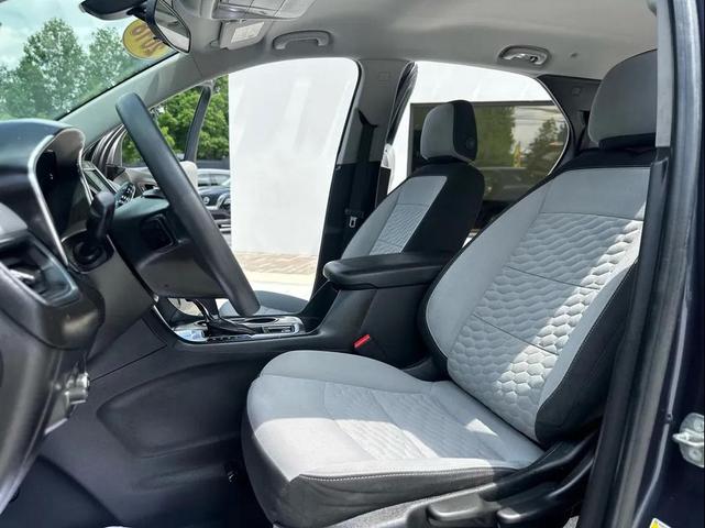 Photo of 2018 Storm Blue Metallic Chevrolet Equinox