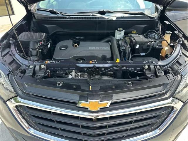 Photo of 2018 Storm Blue Metallic Chevrolet Equinox