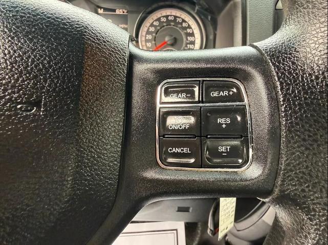 Photo of 2017 Bright White Clearcoat RAM 1500