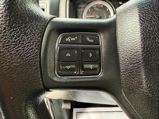 Photo of 2017 Bright White Clearcoat RAM 1500