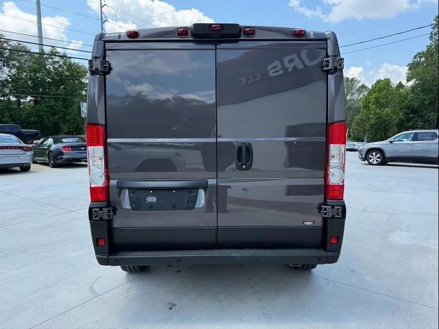Photo of 2021 Granite Crystal Metallic Clearcoat RAM ProMaster 1500