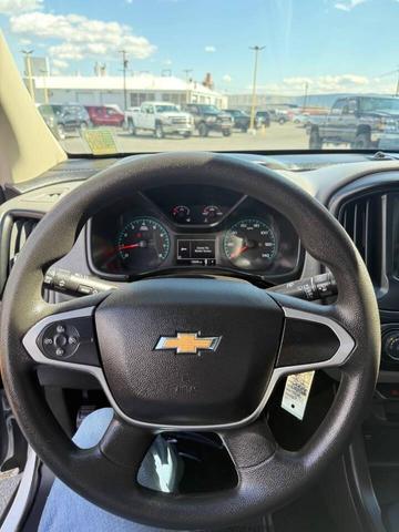 Photo of 2018 Summit White Chevrolet Colorado