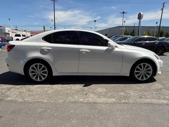 Photo of 2007 Starfire Pearl Lexus IS 250