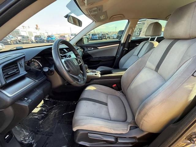Photo of 2016 Lunar Silver Metallic Honda Civic