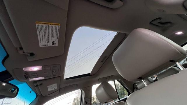 Photo of 2008 Beige Cadillac DTS
