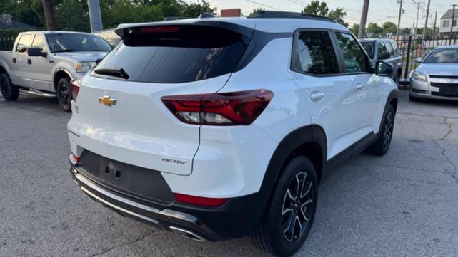 Photo of 2023 White Chevrolet Trailblazer
