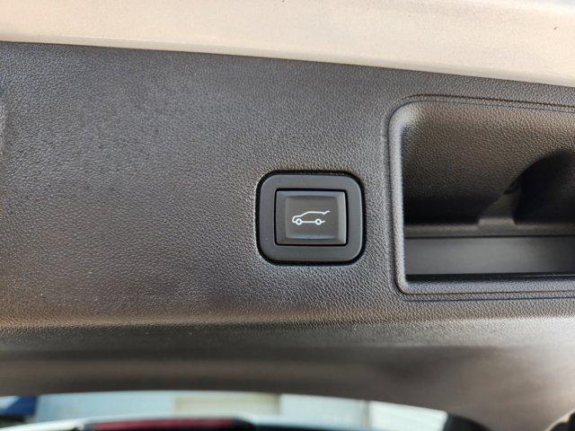 Photo of 2018 Quicksilver Metallic GMC Terrain