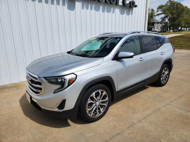 Photo of 2018 Quicksilver Metallic GMC Terrain