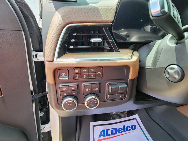 Photo of 2025 Iridescent Pearl Tricoat Chevrolet Tahoe