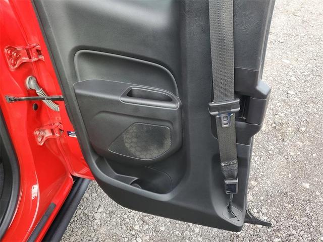 Photo of 2019 Red Chevrolet Colorado