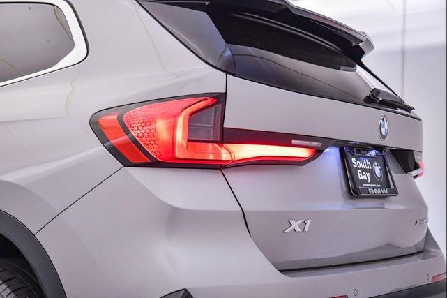 Photo of 2025 Space Silver Metallic BMW X1