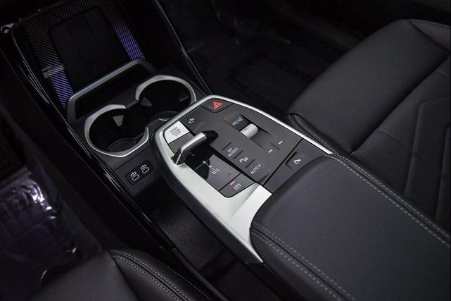 Photo of 2025 Space Silver Metallic BMW X1