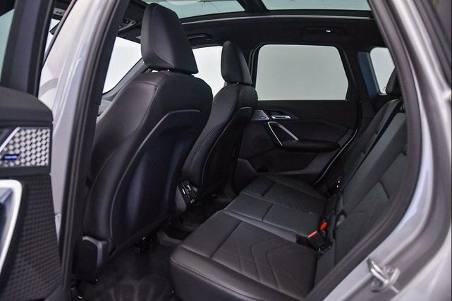 Photo of 2025 Space Silver Metallic BMW X1
