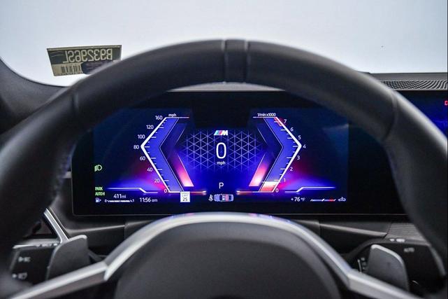 Photo of 2025 Alpine White BMW 330