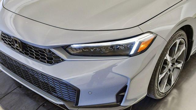 Photo of 2025 Gray Honda Civic Hybrid