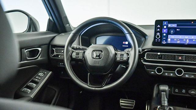 Photo of 2025 Gray Honda Civic Hybrid