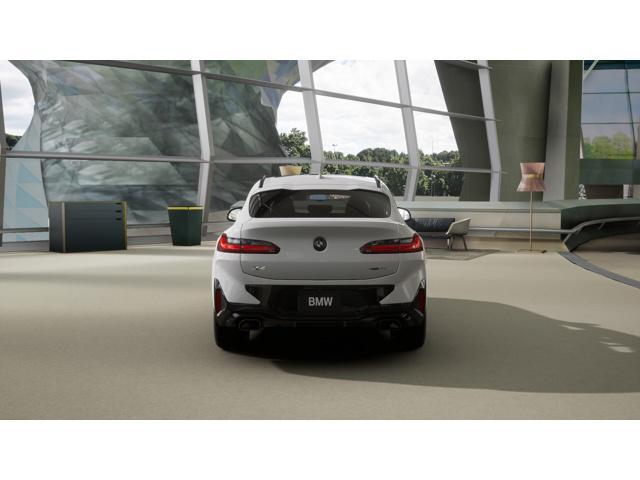 Photo of 2025 Alpine White BMW X4