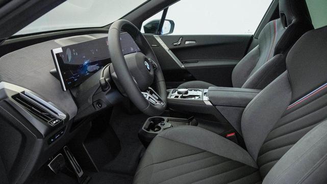 Photo of 2026 Black Sapphire Metallic BMW iX