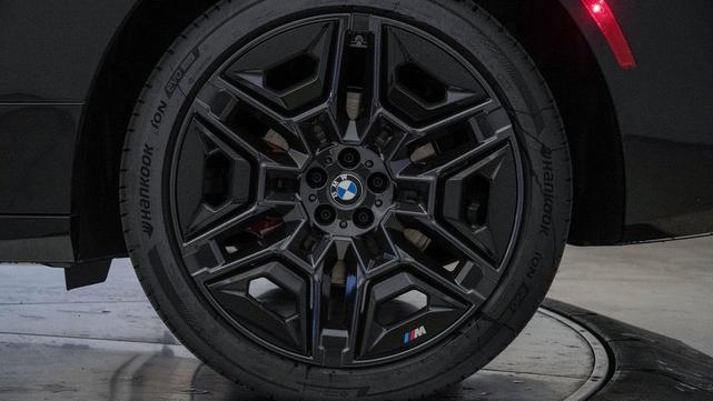 Photo of 2026 Black Sapphire Metallic BMW iX