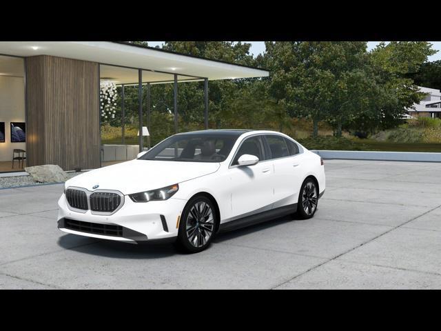 Photo of 2025 Alpine White BMW i5