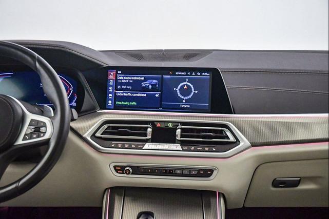 Photo of 2022 Carbon Black Metallic BMW X5