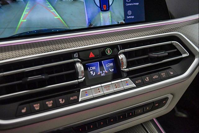 Photo of 2022 Carbon Black Metallic BMW X5