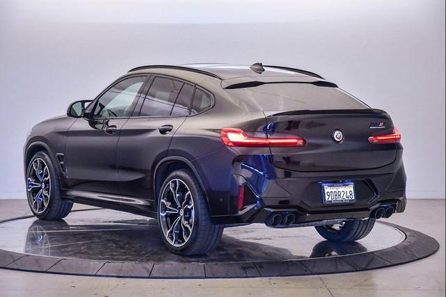 Photo of 2023 Black Sapphire Metallic BMW X4 M