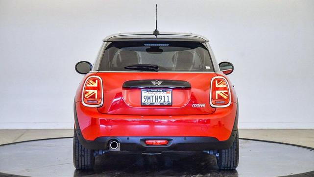 Photo of 2021 Chili Red MINI Hardtop