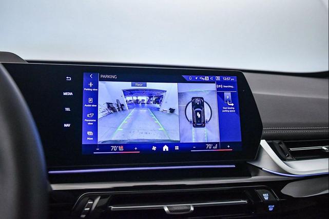 Photo of 2025 Black Sapphire Metallic BMW X1